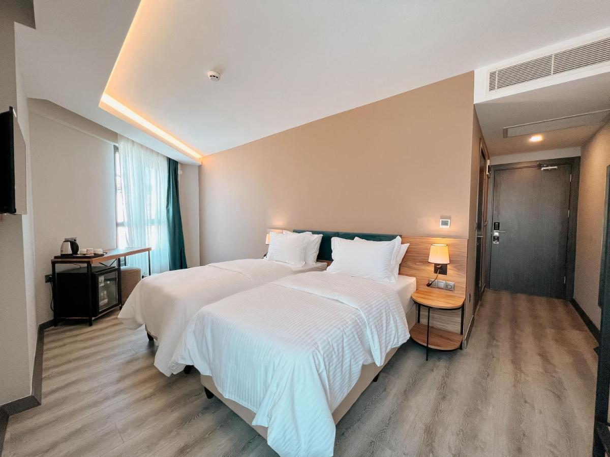 Yalcindag Otel Burdur Bagian luar foto